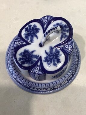 Halcyon Days Enamels Roses and Tulips Gzhel porcelain bowl with lid